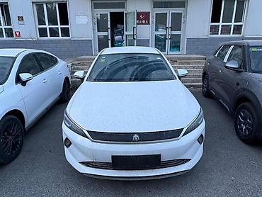 tesla model x: Yalniz sifarisle getirilir 14 gun BYD Qin Plus – plug-in hibrid sedan — 1