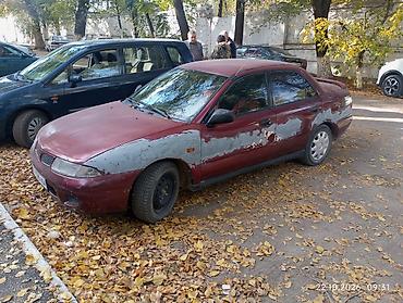 глушитель выхлоп: Две митцубиси 96 года обем 1.8(седан, левый руль) — комплект кузовных — 5