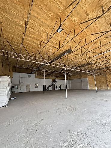 Продажа помещений свободного назначения: Продаётся коммерческое помещение 905 кв.м. (10 соток) Сокулук центр, у — 6