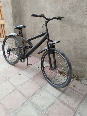 velosipetlerin satisi: İşlənmiş Dağ velosipedi Rambo, 26", sürətlərin sayı: 21, Ünvandan götürmə