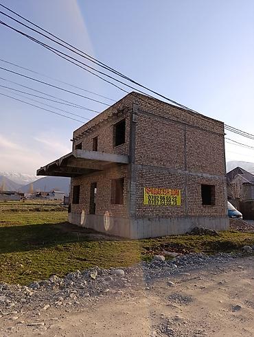 Продажа коттеджей и домов: Продаётся недостроенный двухэтажный кирпичный дом с участком — 15