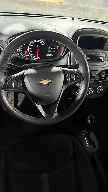 хэчбек: Chevrolet Spark: 2020 г., 1 л, Автомат, Бензин, Хэтчбэк — 7