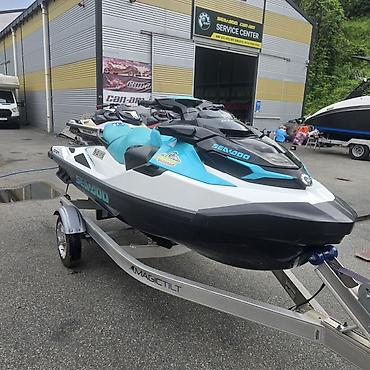 водный катер: Гидроцикл Sea‑Doo (серия GTI/GTR), трехместный, цвет бело‑бирюзовый с — 1
