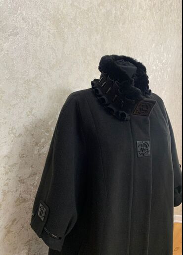 Paltolar: Palto, 5XL, rəng - Qara