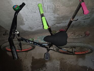 velosiped ucun isiqlar: İşlənmiş İki təkərli Uşaq velosipedi 20", sürətlərin sayı: 18, Ünvandan götürmə