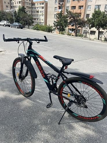 Şəhər velosipedləri: İşlənmiş Şəhər velosipedi Adidas, 29", sürətlərin sayı: 21, Pulsuz çatdırılma — 4