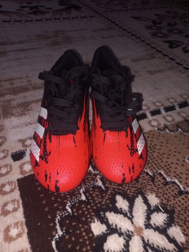 flo ayaqqabi instagram: Təmizdir Təzədir geyinilməyib .37 razmer Adidas Predator