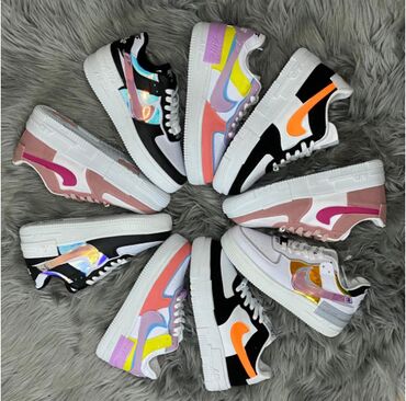 Patike: Nike air force patike

Novo
Brojevi 36 do 40

fb Moja Kupovina 1 — 8