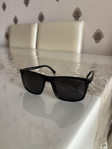 Gün eynəyi, Emporio Armani, İşlənmiş