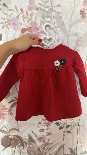 Donlar: 2ci əl usaq paltarı cox az geyinilib 10 azndir her biri — 9