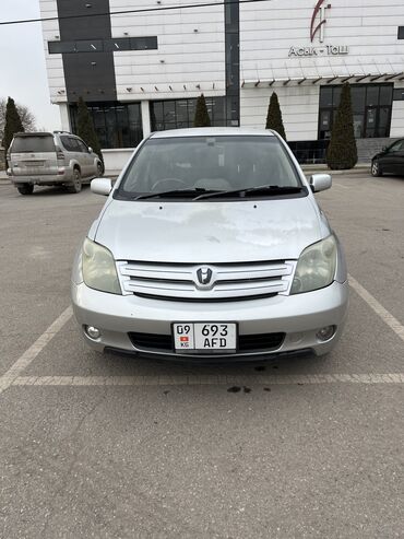 тайотта оппа: Toyota ist: 2002 г., 1.5 л, Автомат, Бензин, Хетчбек