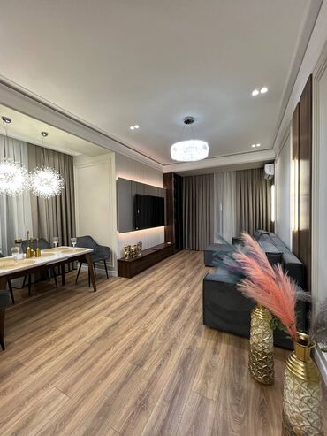 квартира с панорамными окнами: 3 комнаты, 105 м², Элитка, 5 этаж, Дизайнерский ремонт