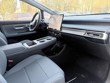 x 7: BYD : 2026 г., Электромобиль, Кроссовер — 6