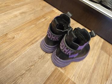 adidas campus 00s: Продается детские сапоги — 1