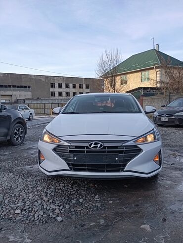 Hyundai: Hyundai Avante: 2018 г., 1.6 л, Автомат, Газ, Седан