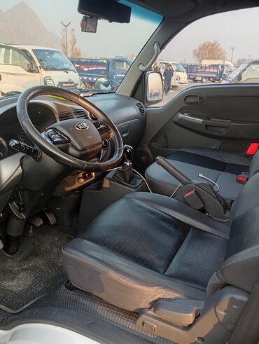 Kia: Kia — изотермический рефрижератор - Марка/модель: Kia (кабина — 3