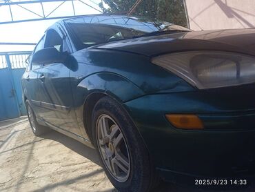 Ford: Ford Focus: 2 l | 2001 il 123528 km Sedan — 15
