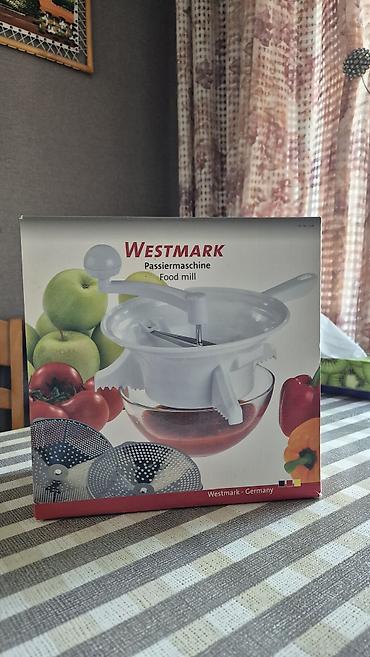 повидло: Ручная пищевая мельница-протирка Westmark (Passiermaschine / Food — 3