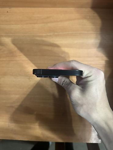 iphone z: IPhone 16 Pro Max, Б/у, 256 ГБ, Black Titanium, Чехол, Коробка, 89 % — 3