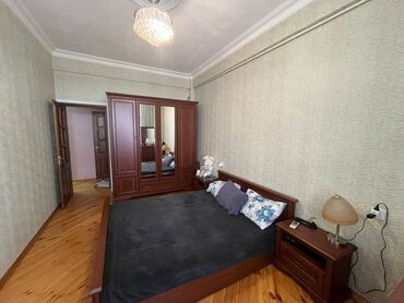 Uzunmüddətli kirayə mənzillər: Mənzil kirayə verilir. 16.9 mər. 2 otaq, 80 kv. Əhmədli metro — 2