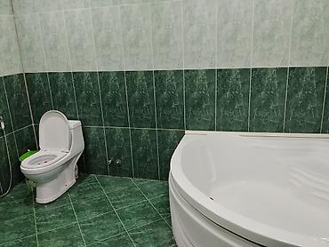 ramanada həyət evi: 6 otaqlı, 175 kv. m, Orta təmir — 10
