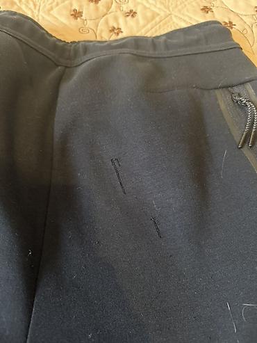 Шорты: Шорты Nike Tech Fleece. 1. Бордовые S, новая с этикеткой, заказывал — 9