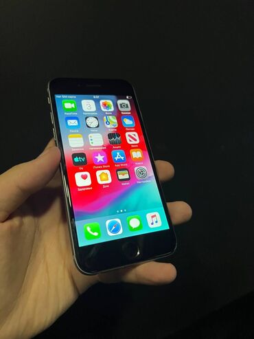 Apple iPhone: IPhone 6, Б/у, 64 ГБ, Space Gray, Защитное стекло, Чехол, Кабель, 100 %