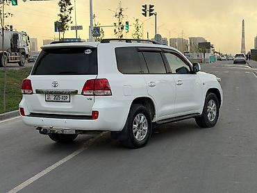 китайская легковая машина: Toyota Land Cruiser: 2009 г., 4.7 л, Автомат, Бензин, Внедорожник — 9