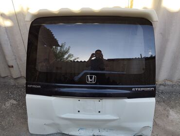 спада багажник: Комплект дверей Honda 2004 г., Б/у, цвет - Белый,Оригинал