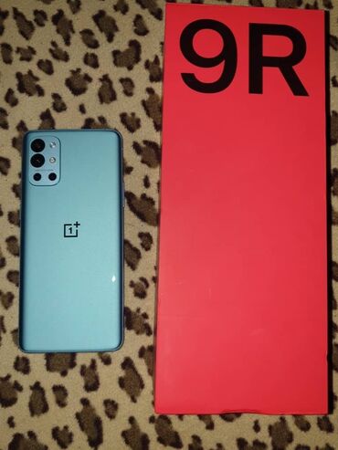 ванплас: OnePlus | 128 ГБ | цвет - Голубой | Зарядное устройство, Чехол, Кабель | Гарантия | Отпечаток пальца
