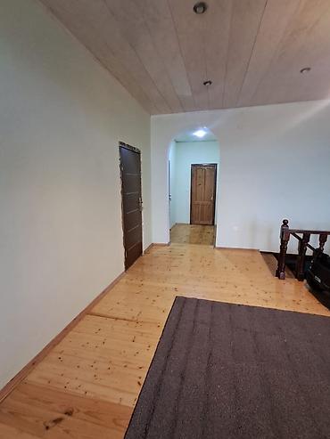 modul tipli ev: Binəqədi qəs. 5 otaqlı, 232 kv. m, Orta təmir — 8