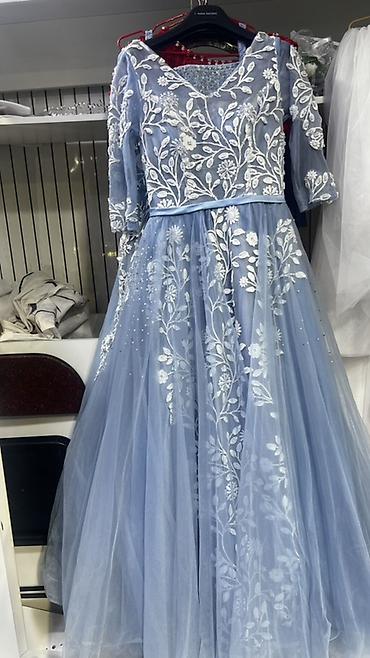 Вечерние платья: Вечернее платье, А-силуэт, Длинная модель, Фатин, С рукавами, С пайетками, Все размеры — 5