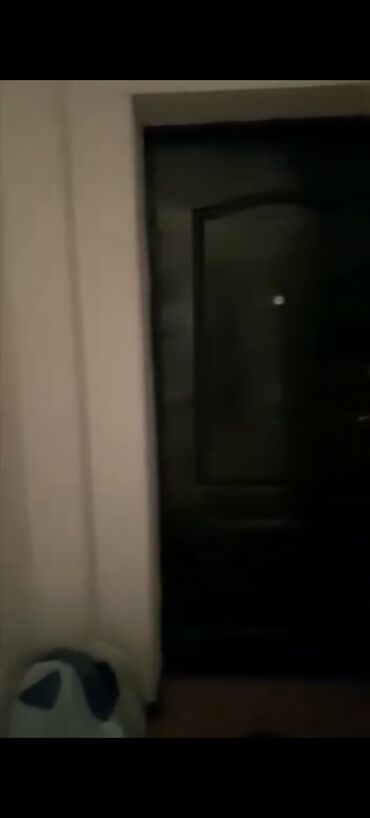 Uzunmüddətli kirayə mənzillər: Gençlik metrosun yaxınlıqı Genclik Mollun yaxınlıqı(3-4. deyqa — 6