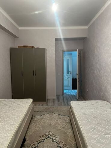 ош батир сатылат: 2 бөлмө, Менчик ээси, Толугу менен эмереги бар