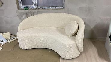 Ремонт, реставрация мебели: Перетяжка мягкой мебели Профессиональная перетяжка и обновление: - — 12