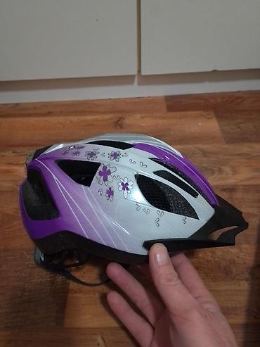 Dodaci za bicikl: Biciklistička kaciga – žensko/dečija, ljubičasto-bela sa cvetnim — 3