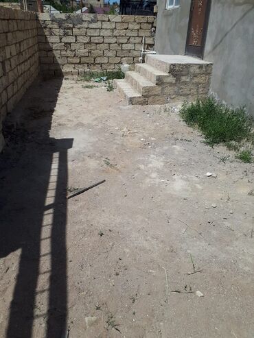 Həyət evləri və villaların satışı: Binəqədi qəs. 3 otaqlı, 70 kv. m, Kredit yoxdur, Orta təmir — 2