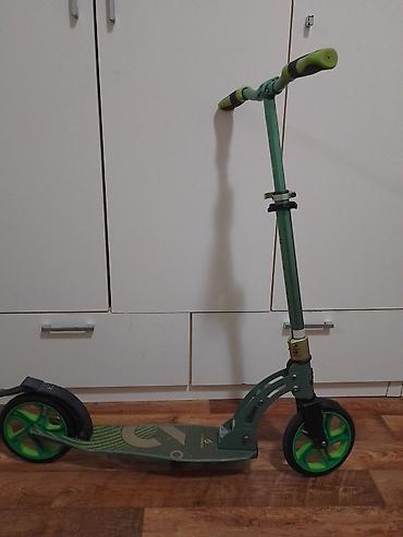 Trotineti, skejtbordovi i hoverbordovi: Trotinet je potouno ispravan, u odlicnom stanju je sa sitnim tragovima — 10