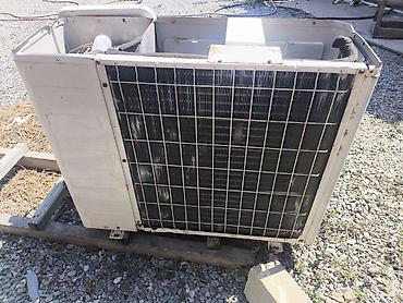 seyyar ev: Yenisin aldigim ucun satiram. 100kv evi cox rahat ve buz kimi — 2