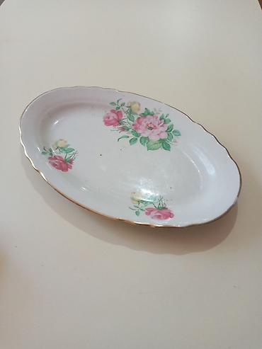 Oval formalı porselen servis qabı - Material: porselen/çəkmə keramika