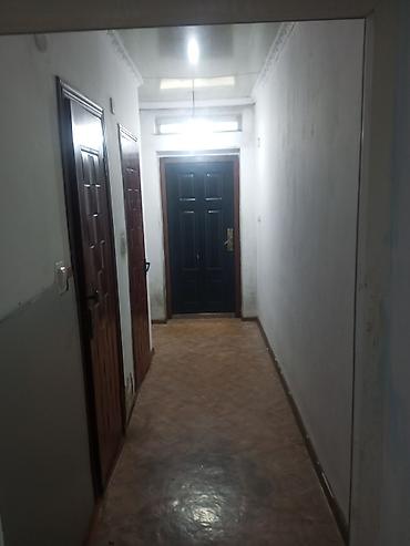 Продажа коттеджей и домов: Дом с участком 6 соток. кирпичный, Баня навес. двор на 3-4 машины — 8