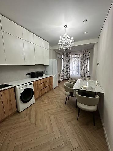дом меняю на квартиру бишкек: 1 комната, 45 м², Золотой квадрат Элитка, 3 этаж, Евроремонт — 2