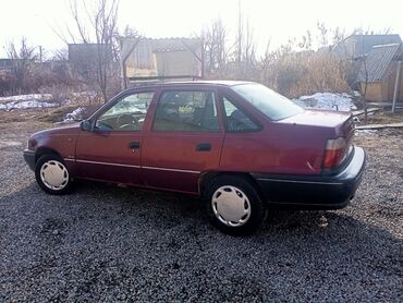 nexia 1: Daewoo Nexia: 2000 г., 1.5 л, Механика, Бензин, Седан