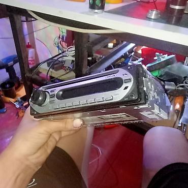 ucuz oyun konsolları: Sony avtomobil maqnitofonu SALAM. TAM İŞLƏKDİR HEC PRABLMİ YOXDU AUX — 2