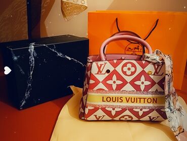 Çantalar: Louis Vuitton, Yeni