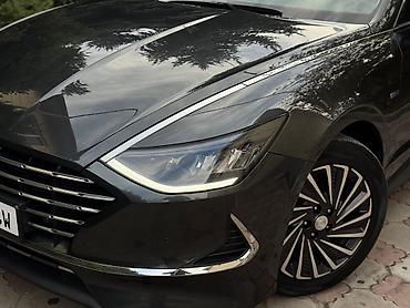 бампер саната лф: Hyundai Sonata: 2019 г., 2 л, Вариатор, Гибрид, Седан — 4