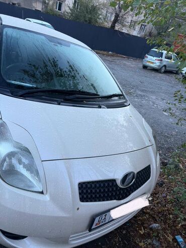 машины до 200 тысяч автомат: Toyota Vitz: 2005 г., 1 л, Вариатор, Бензин, Хэтчбэк