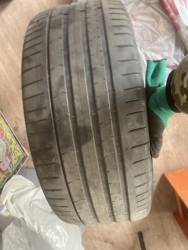 Шины: Летние балоны 4 штуки разноширокие размер 315/35/21 2 шт 275/40/21 — 2