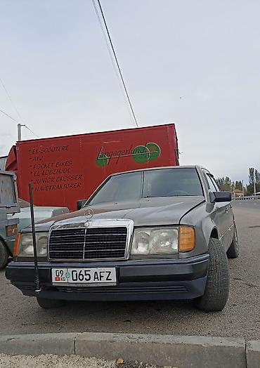 Mercedes-Benz W124: 1990 г., 2 л, Кол менен иштөөчү, Бензин, Седан — 1