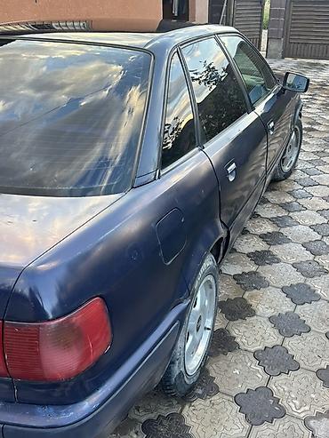platform ok: Audi 80: 1991 г., 2 л, Механика, Бензин, Седан — 4